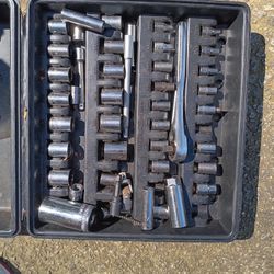 Socket Set