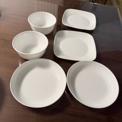 Corelle Winterele 6 Plates (2 Dinner Plates  ,2 Pasta Plates And 2 Soup Plates) 