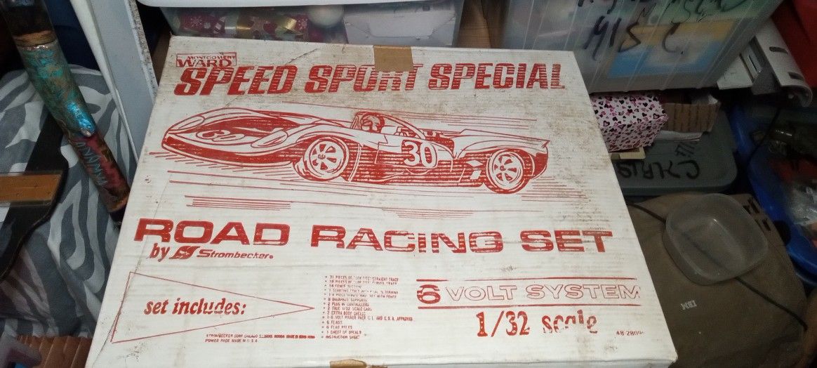 1960s Strombecker Slot Car Set