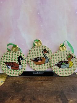 Vintage Flat Wooden Christmas Tree Ornaments 3.25"×3.5" Handpainted Duck (Set of 3) B3 Xmas