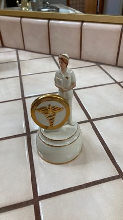 Figurine