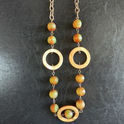 MCM Glass Faceted Beads & Lucite Rings on a Cooper-toned link 33" chain Necklace 1960's