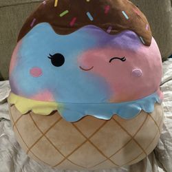 Glady Squishmallow