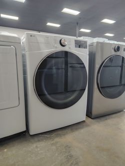 LG 7.4 cu. ft. Large Capacity Front Load Gas Dryer -White