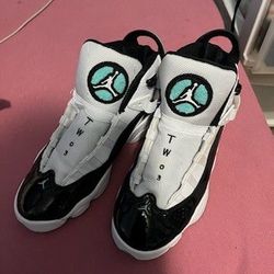 Jordan 6 rings Great Condition   size 5