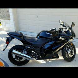 Motorcycle, 2008 Kawasaki Ninja Ex250