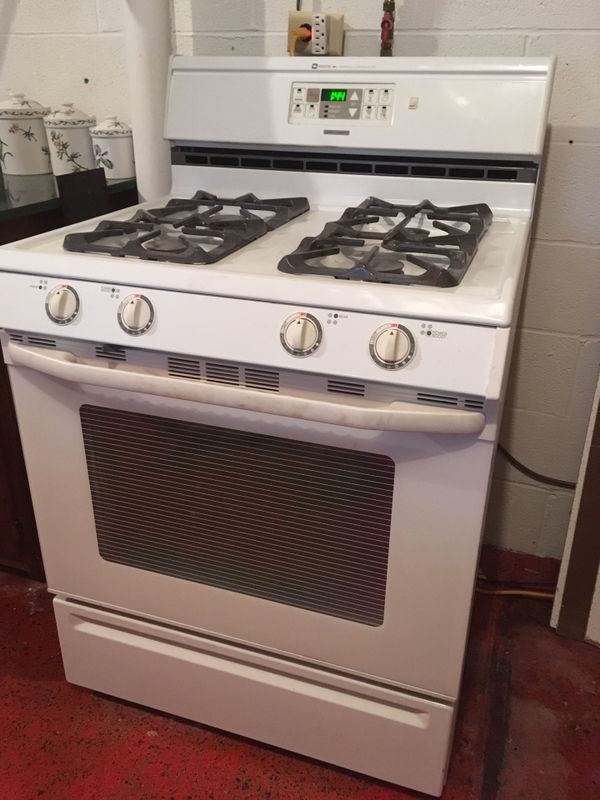 Maytag Gas Stove for Sale in Gainesville, GA OfferUp