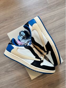 Size 12 men jordan 1 low