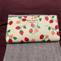 NWT Kate Spade strawberry wallet 