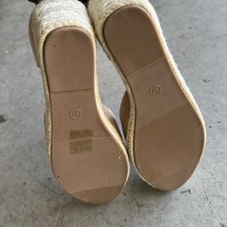 Women’s wedge shoes