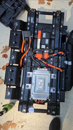 2016 Hyundai sonata Hybrid battery or Kia optima