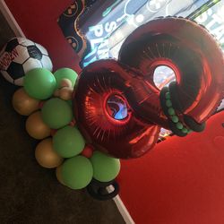 Birthday Balloon Stand 8th Free