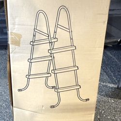 Intex above-ground  42" pool ladder like New