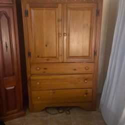 Wood Dresser 