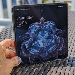 One Plus Fold New Condition Fully Unlocked:liberado Box Included 512gb Memory 16gb Ram 