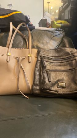 2 purses