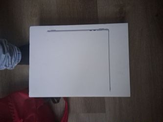 MACBOOK AIR 15'