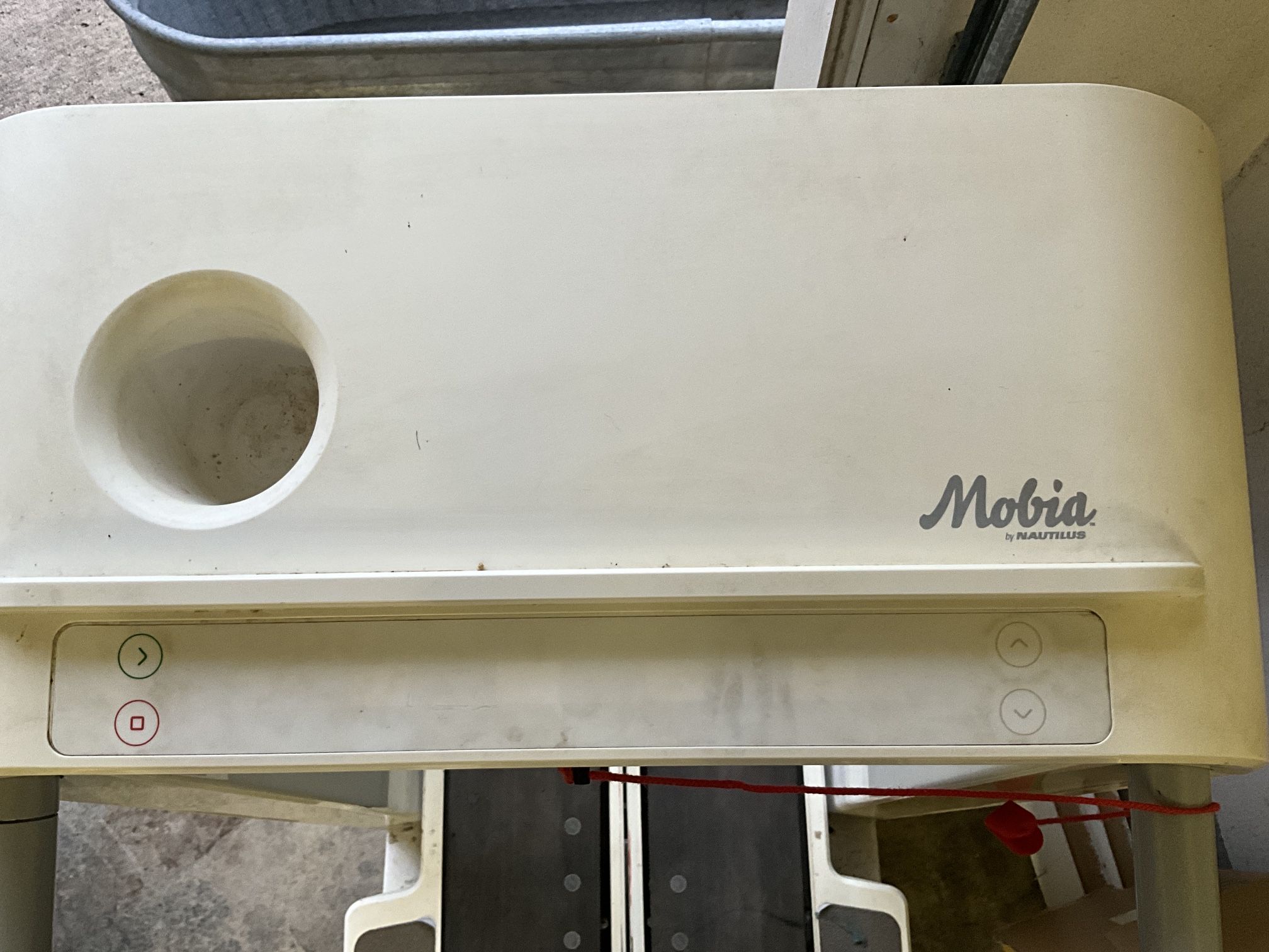 Nautilus Mobia Treadclimber for Sale in Brush Prairie WA OfferUp