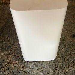 Apple AirPort Time Capsule or AirPort Extreme Base Station