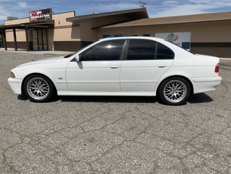 2002 BMW 530i