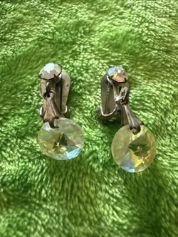 Costume clip on earrings