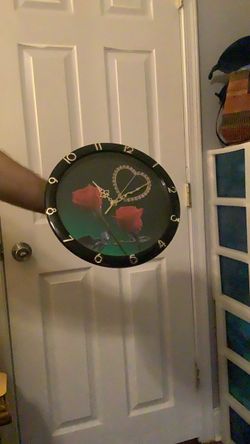 Wall clock Rose design