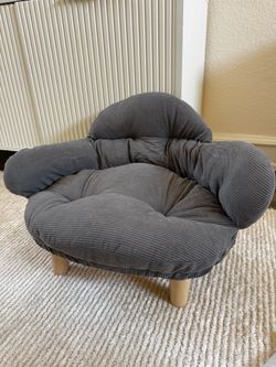 Brand new gray cat sofa bed / pet couch with pine wood legs (removable cover)