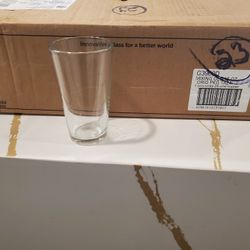 NEW Lot of 23 DON Mixing Glass Drinking 16 OZ Restaurant Bar Quality Clear Glasses 