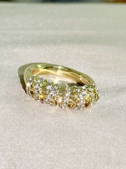 NWOT Golden Tone Twisted Wall Cluster CZ Ring in 7 Party ring