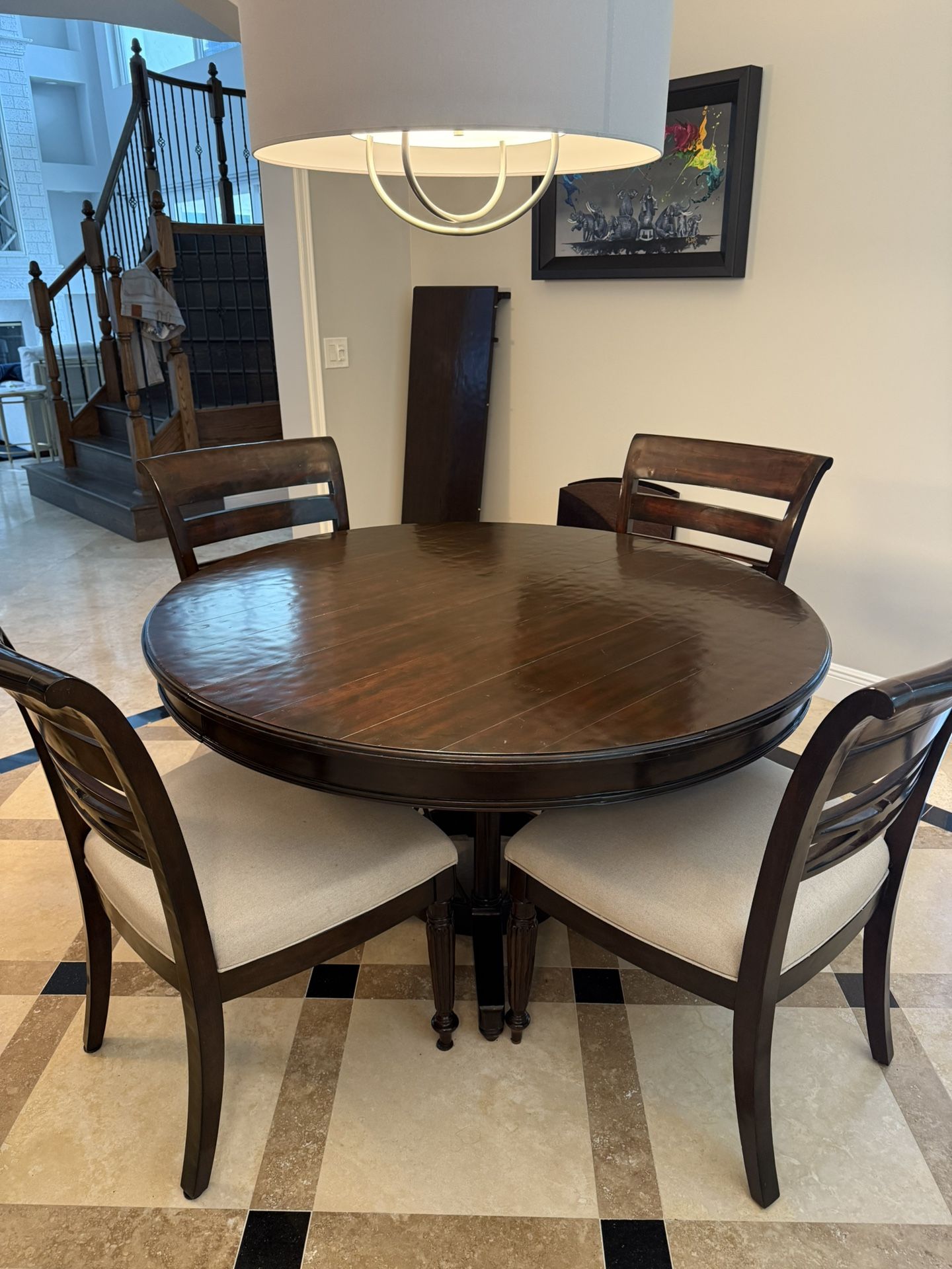 Bernhardt Solid Wood Dining Table with 6 Matching Chairs
