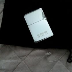 VTG. NEW RONSON WIND 11 CIGARETTE  LIGHTER