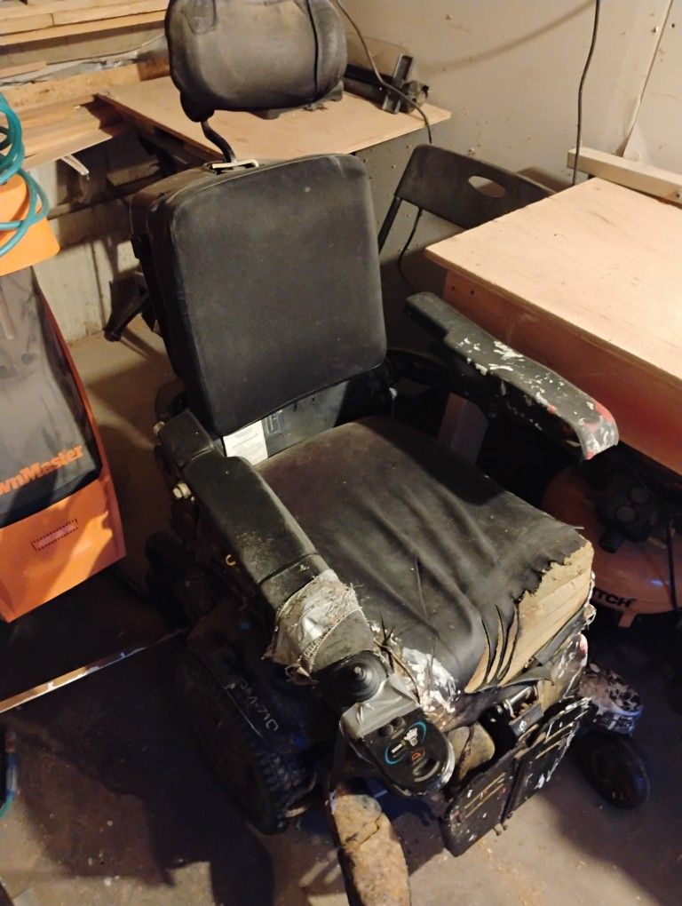Used Electric Chair 