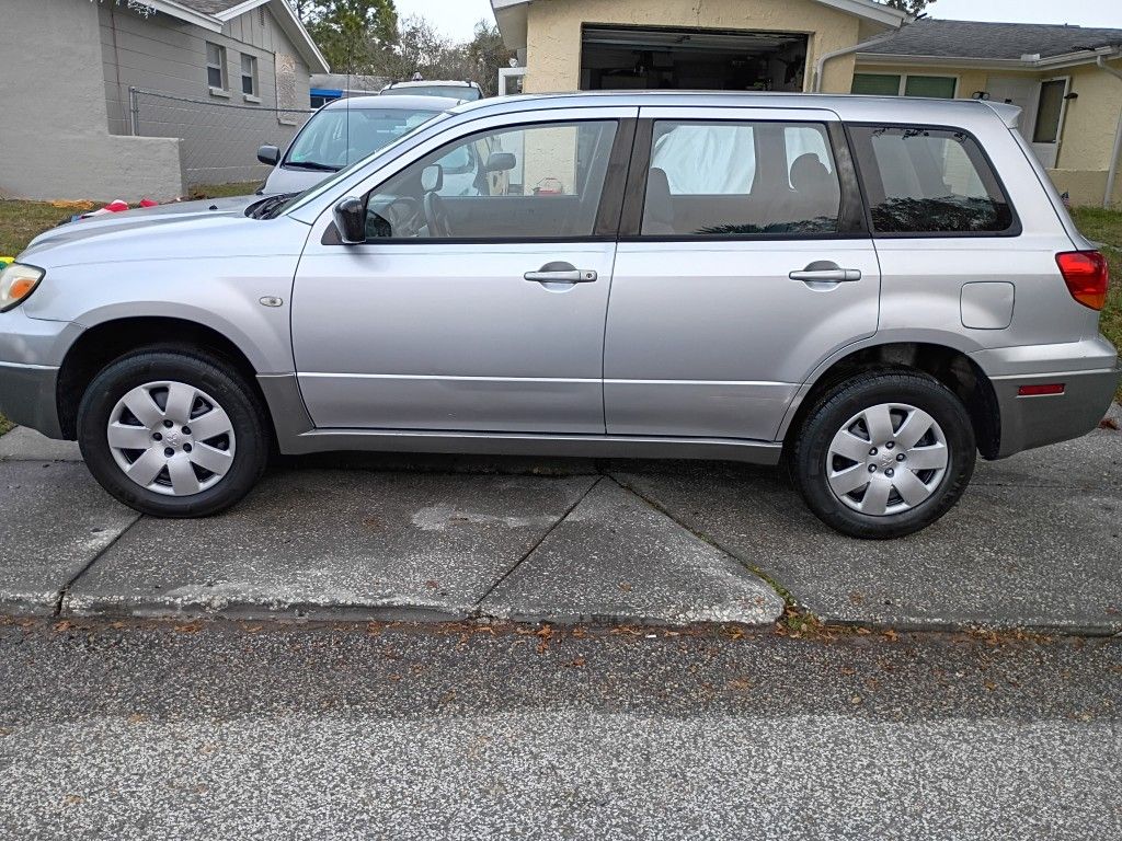 2005 Mitsubishi Outlander