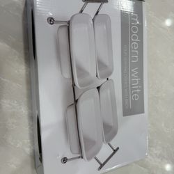 Porcelain 4 Section Serving Dishes With Rack