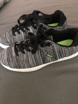 And1 size 4 shoes