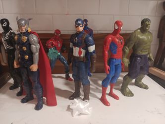 Marvel action figures. 7 Of Them 