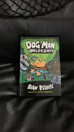 Dog Man Unleashed: A Graphic Novel Book