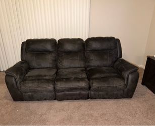 POWER RECLINER SOFA