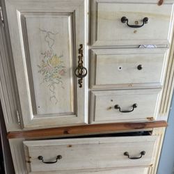 Dresser Set 