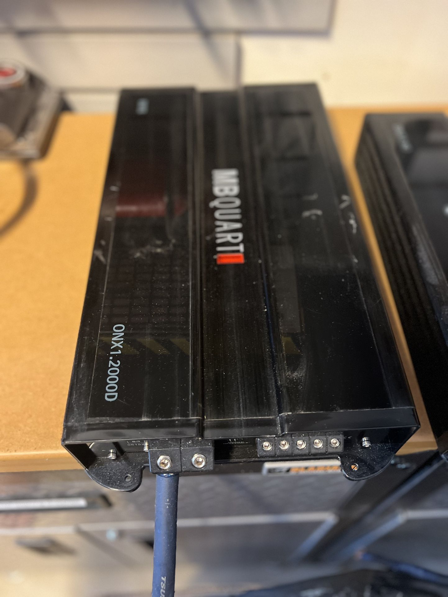 Subwoofer Amp — MB Quart ONX1.2000D