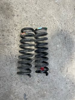 Camaro rear coil springs