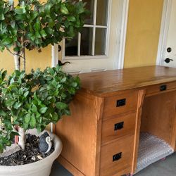 Mission Style / Barn Furniture Oak Desk