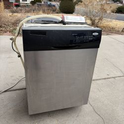Free Working Dishwasher - Whirlpool