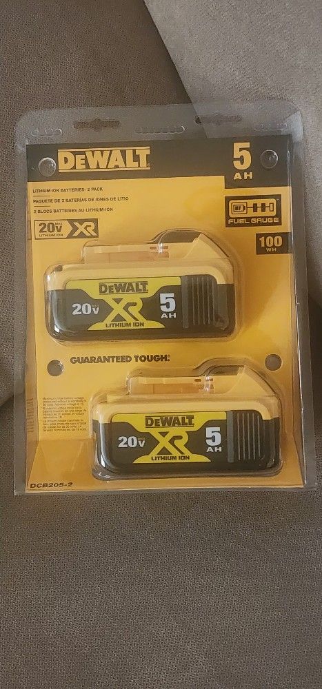 2 Pack Dewalt Battery 5 Ah Xr