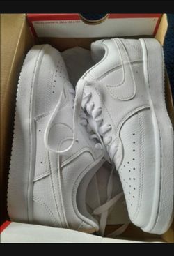 Women's Nike shoes