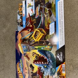 Hot Wheels Jurassic World Blue’s Raptor Rush  New