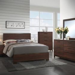 Edmonton - 4-Piece Queen Bedroom Set - Rustic Tobacco And Dark Bronze

