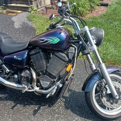 2001 Victory V92SC