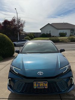2025 Toyota Camry hybrid XSE FWD