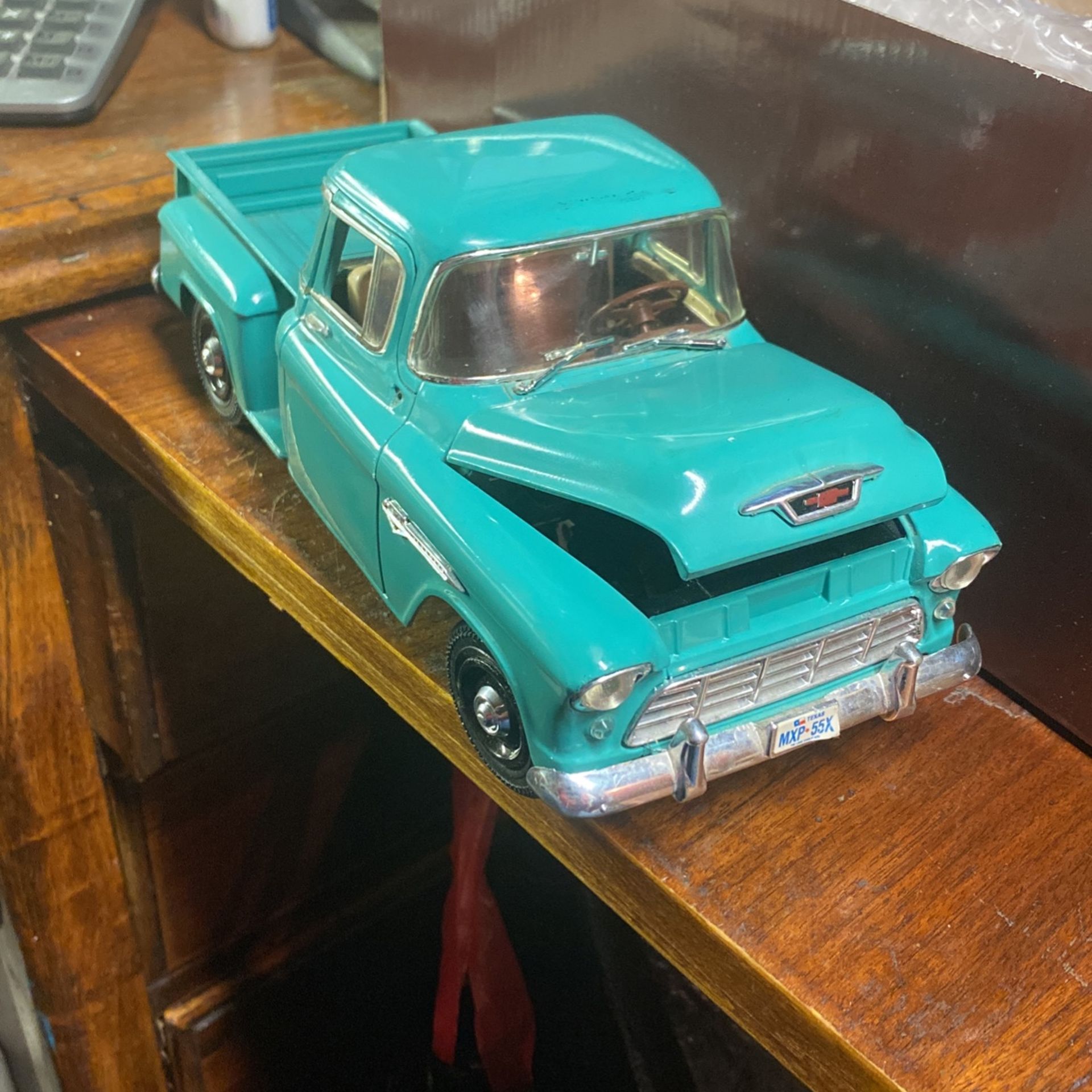 Collectable 1955 Chevy    P/U